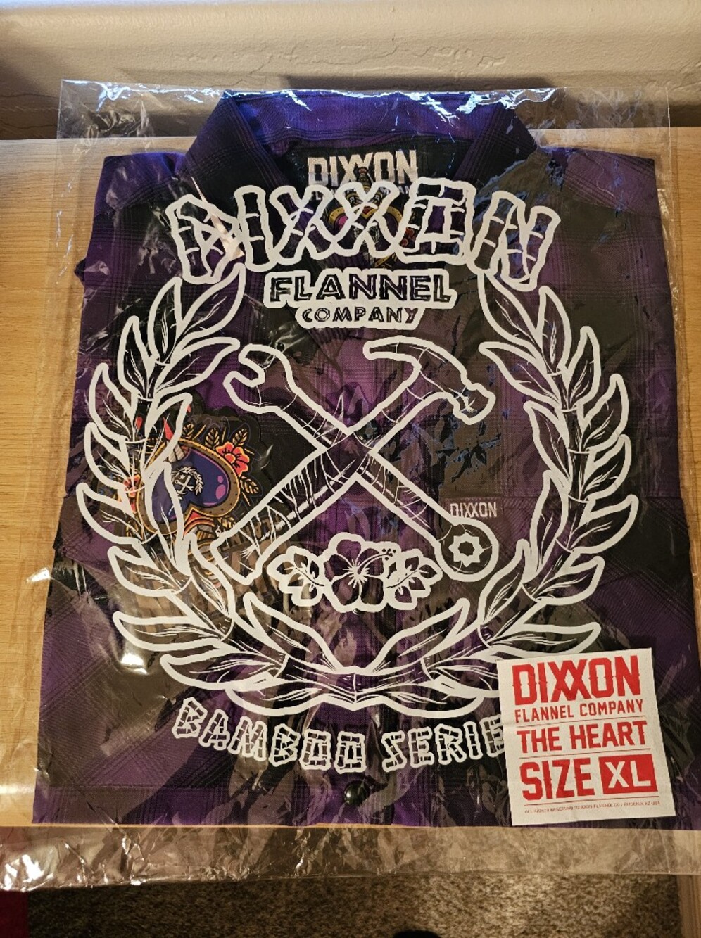 DIXXON - The Heart Woman's XL Short Sleeve Bamboo